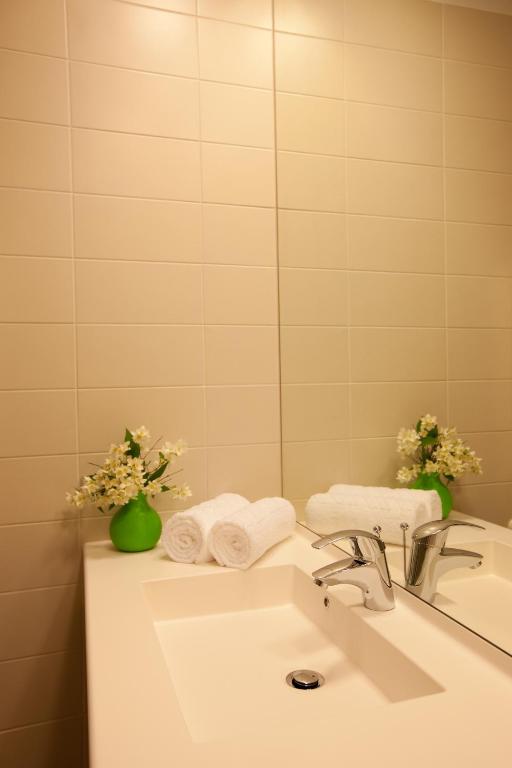 Capital Plaza Hotel - Resim 13