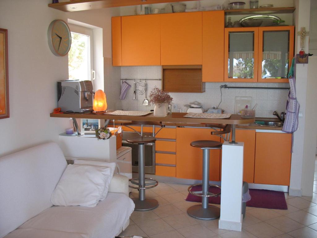 Fotografie z fotogalerie ubytování Exclusive Apartment Croatia Sun and Sea View - Garden and Free Parking - Zrce v Novalji