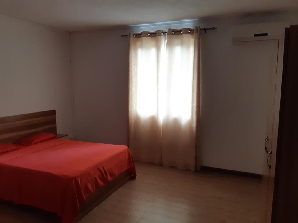 Postel nebo postele na pokoji v ubytování Riverside Appartment