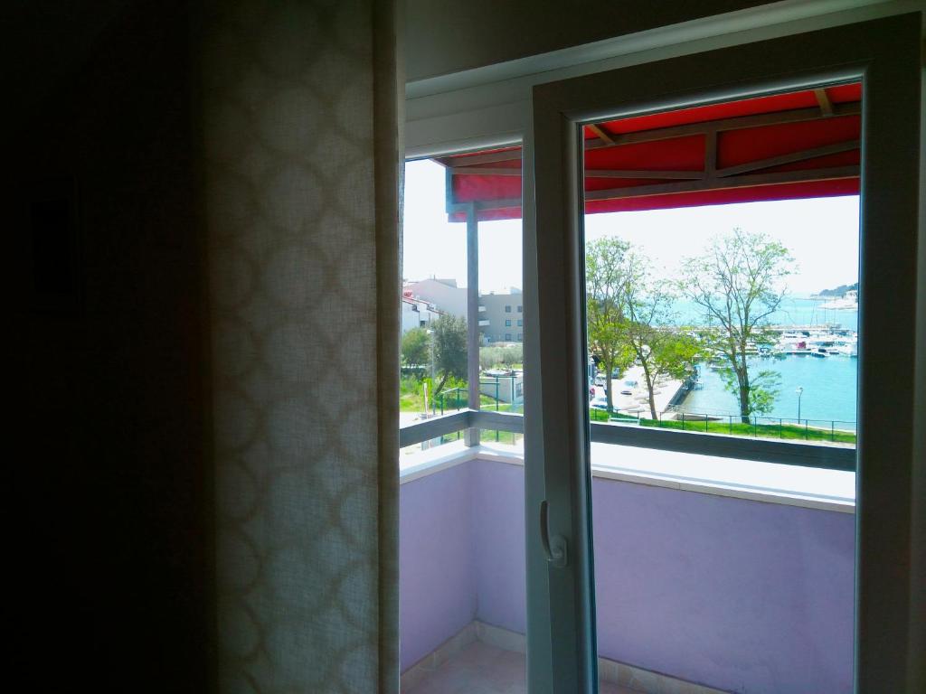 Příroda nedaleko aparthotelu