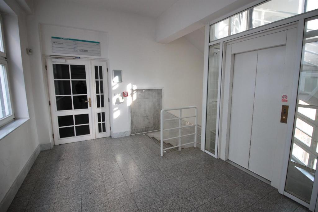 Downtown Apartments - 17