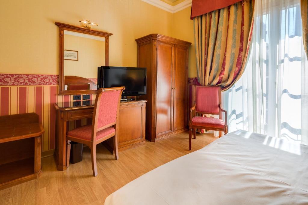 Hotel San Donato - Bologna centro - Resim 40