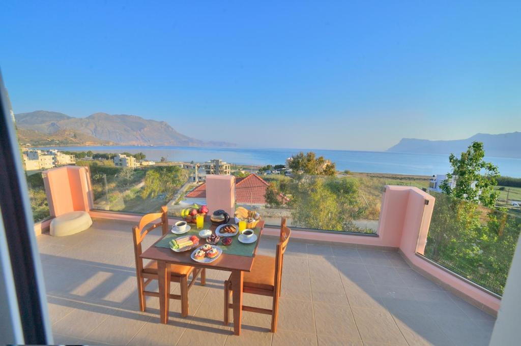 Callista sea view or garden