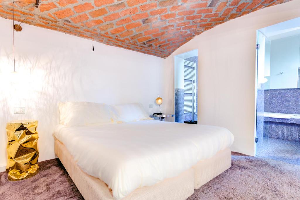 Il Convento Dei Fiori Di Seta - Resim 12