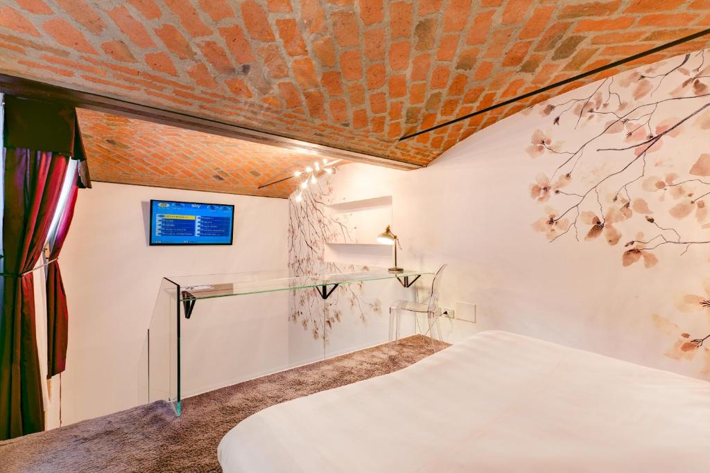 Il Convento Dei Fiori Di Seta - Resim 17