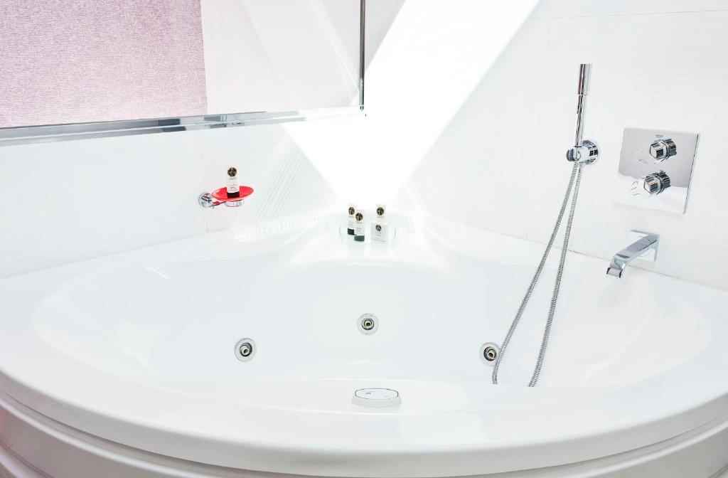 Hotel Opéra Marigny - Resim 16