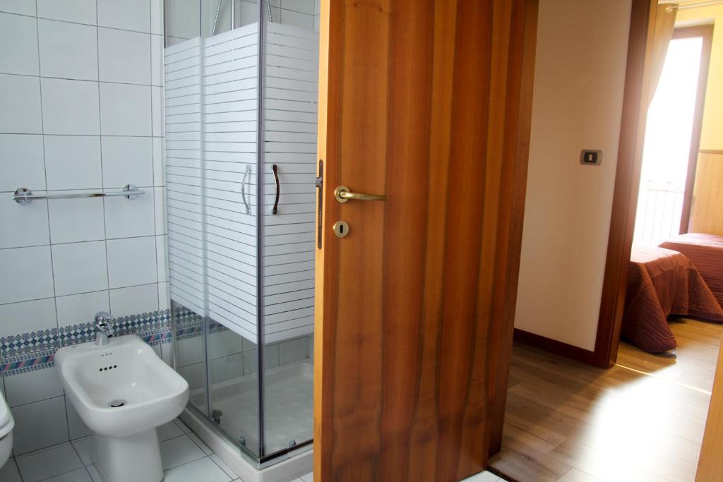 A bathroom at Palazzo Cinque Greenview