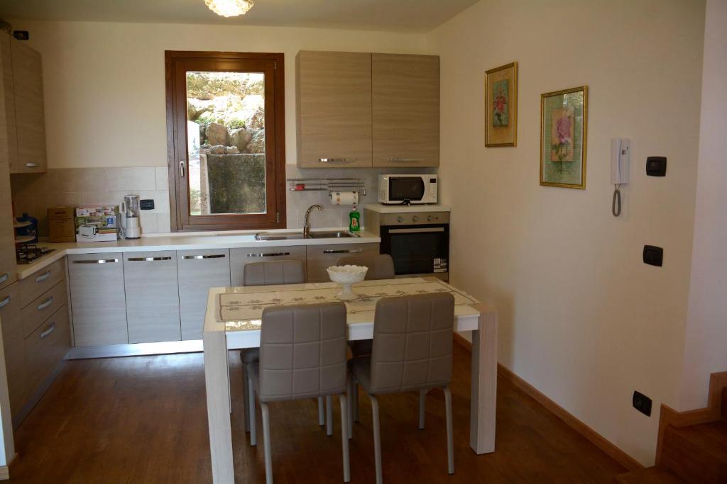 Kuchyňa alebo kuchynka v ubytovaní Dream Apartment
