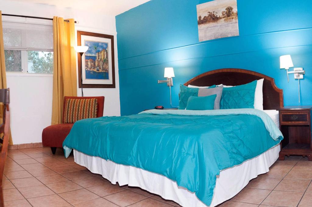 Postel nebo postele na pokoji v ubytování Gables Inn