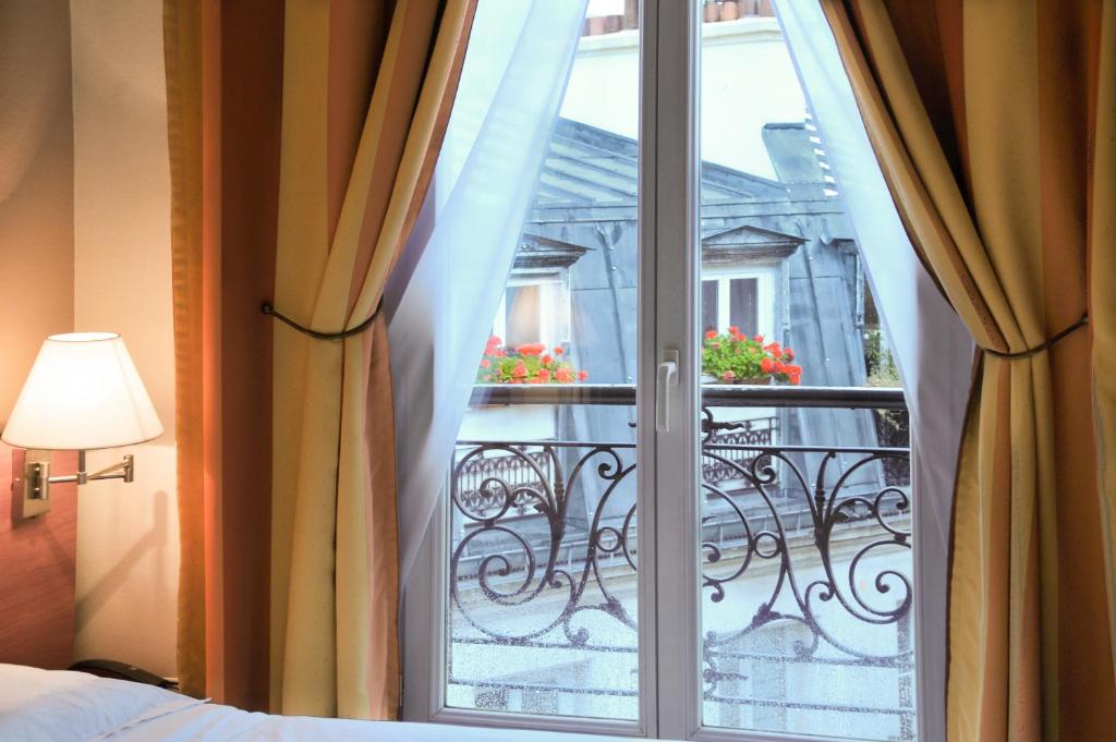 Hotel Eden Montmartre - Resim 12