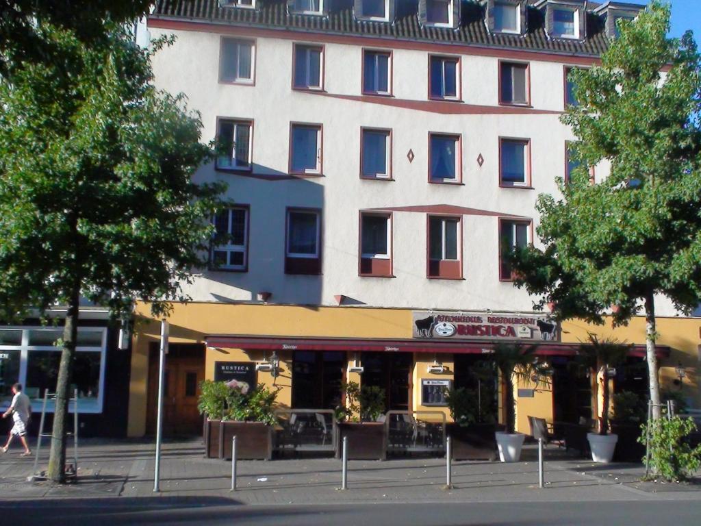 Budova, kde se hotel nachází