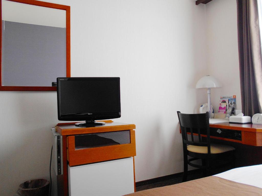 TV a/nebo společenská místnost v ubytování Hotel Abest Nagano Ekimae