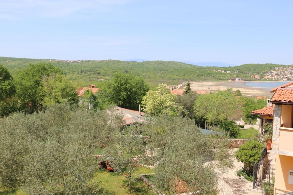 Příroda nedaleko apartmánu