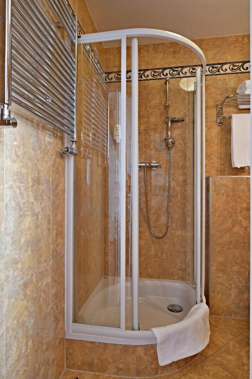 Kupatilo u objektu LH Hotel Dvořák Tábor Congress & Wellness