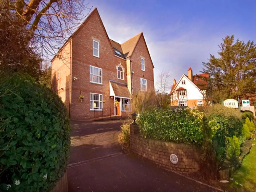 Marlborough House Hotel - B&B, College Corner, United Kingdom