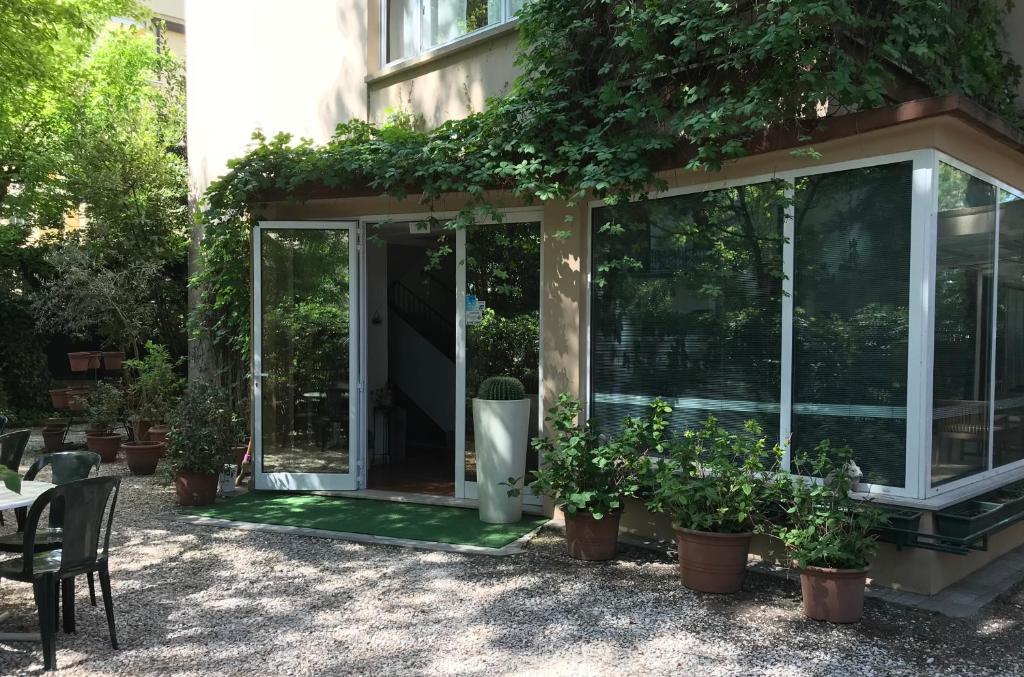 Zahrada ubytování Hotel Garni Picnic