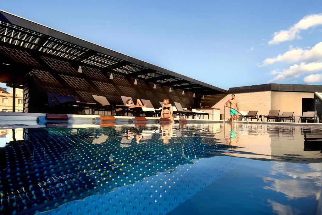 Bazén v ubytování Olivia Balmes Hotel nebo v jeho okolí