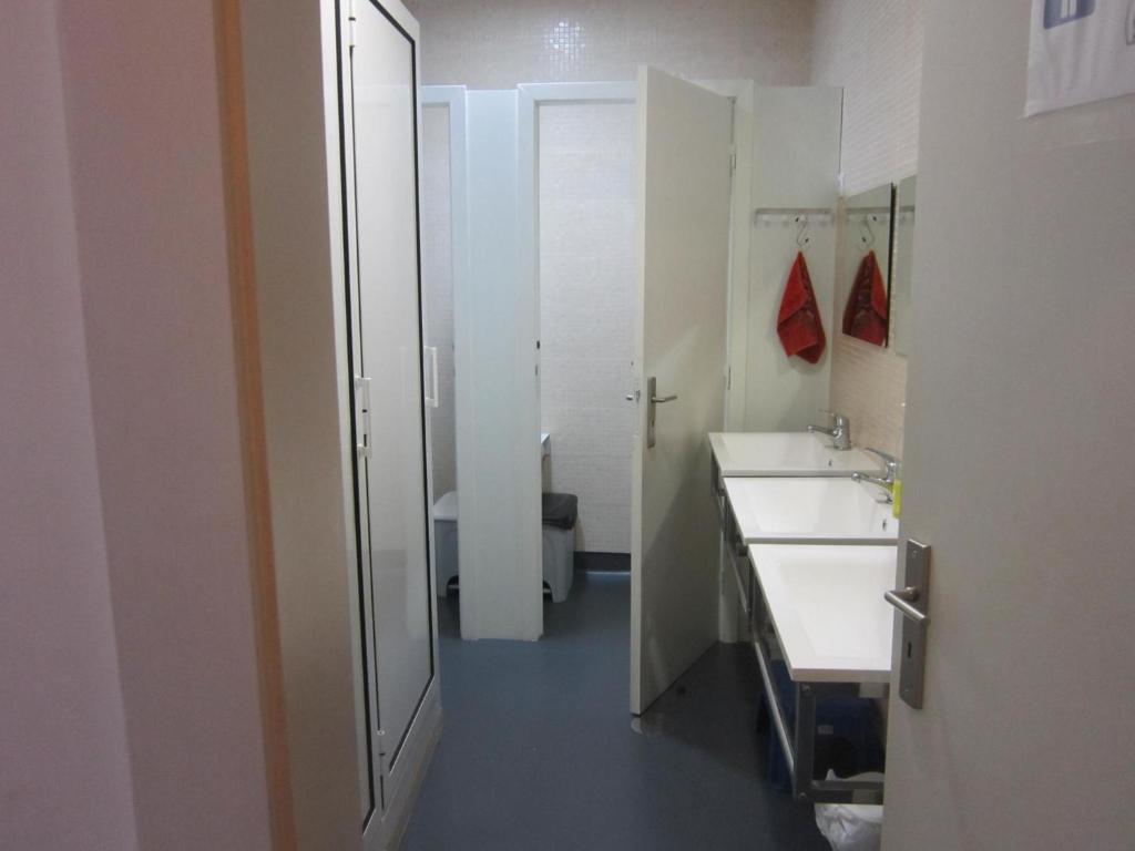 Koupelna v ubytování Hostel Prime Guimaraes