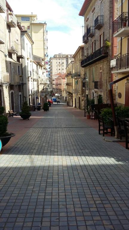The surrounding neighborhood or a neighborhood close to a vendégházakat