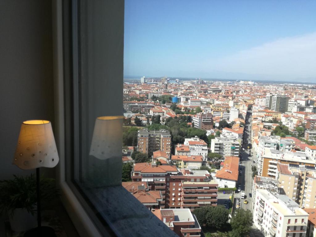 Vista generica su Livorno o vista sulla città dall'interno del bed & breakfast