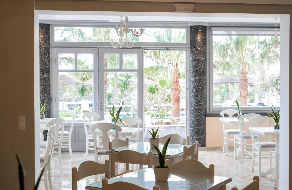 Posezení v ubytování Castro Hotel