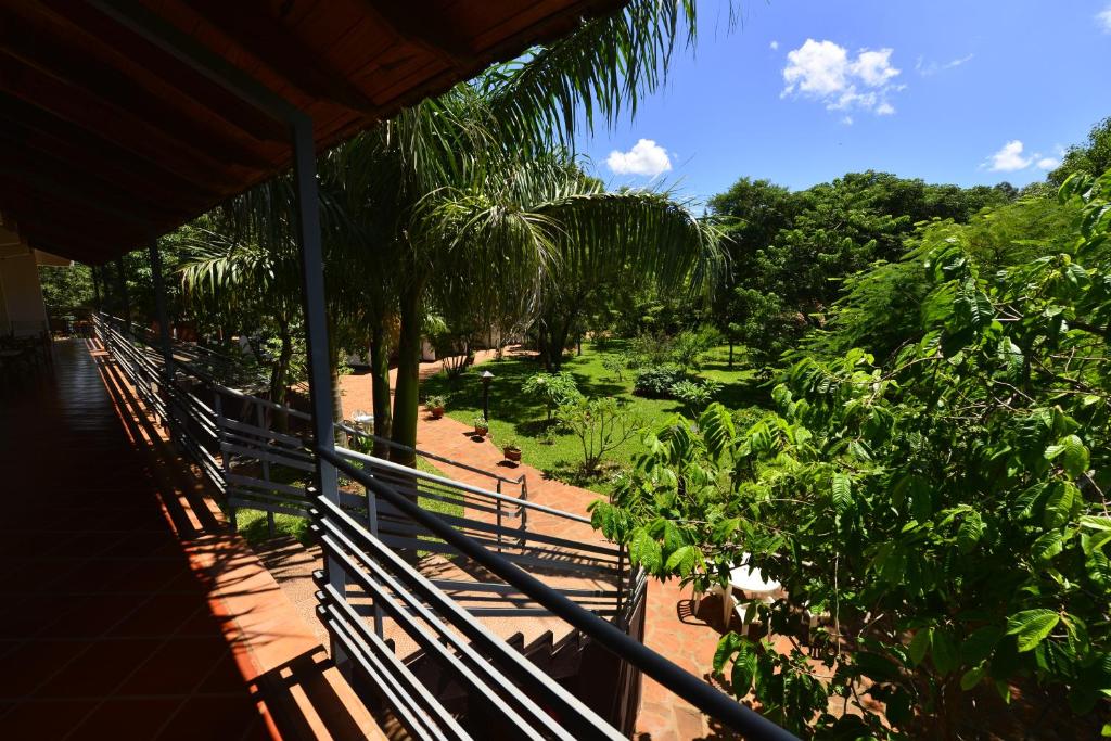 Giardino di Hotel Restaurant Papillon