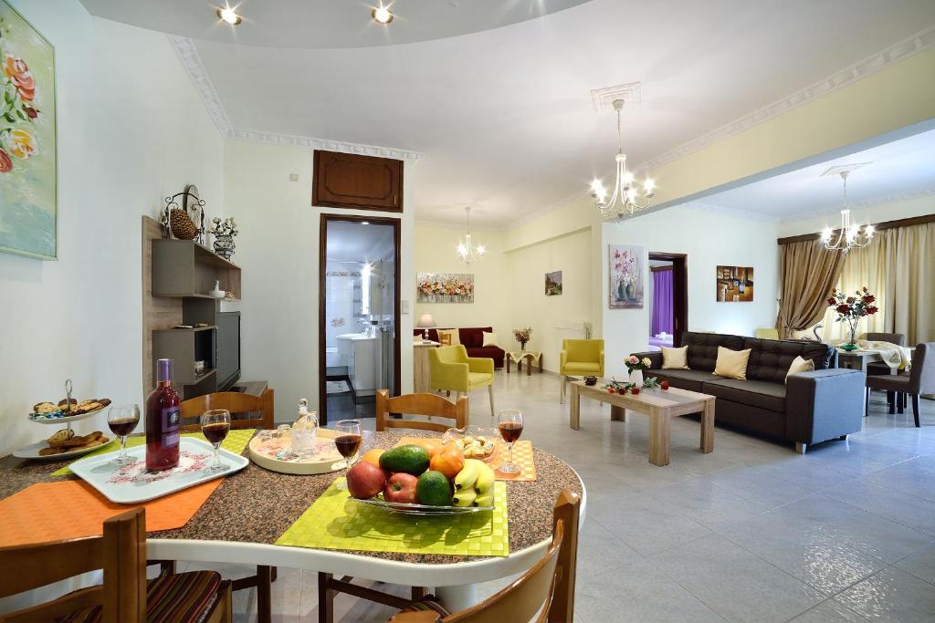 Aristea's Apartment 1st Floor