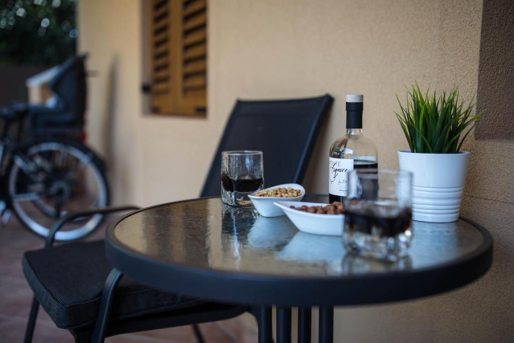 Napoje w obiekcie Exclusive city center apartment with garden