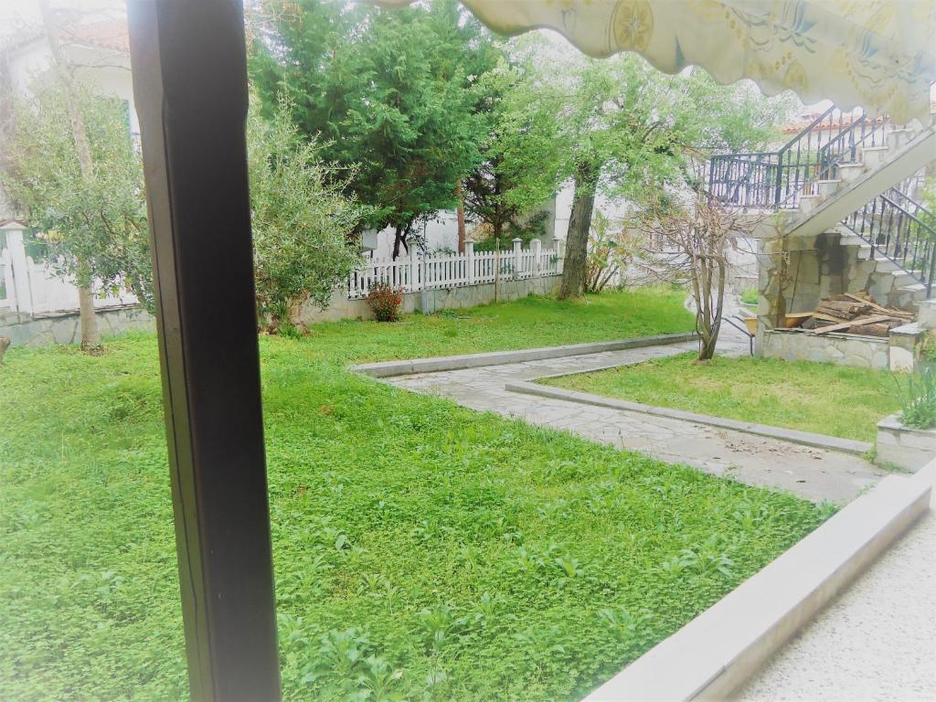 A garden outside Hippocampus Beach House