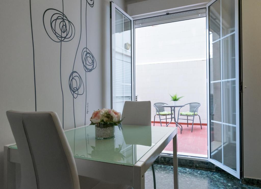 A seating area at Apartamento valencia centro