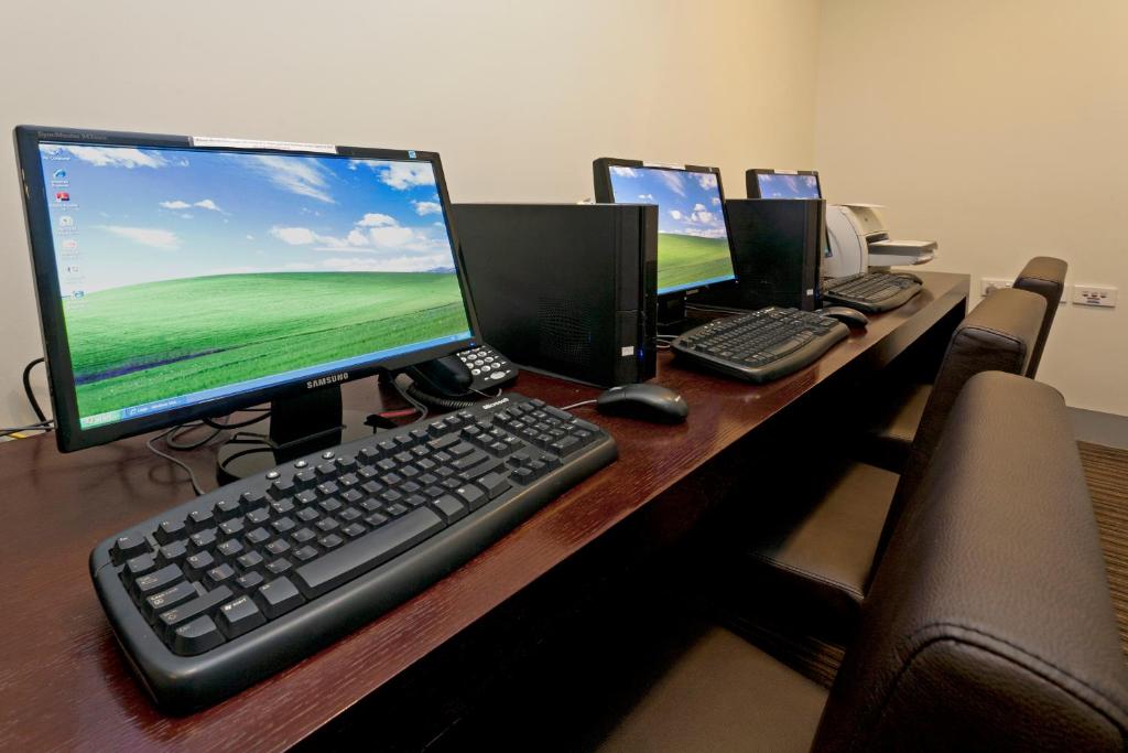 Causeway 353 Hotel - Resim 24