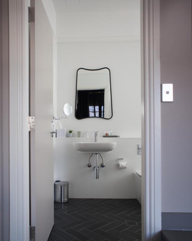 Mrs Banks Hotel - Resim 15