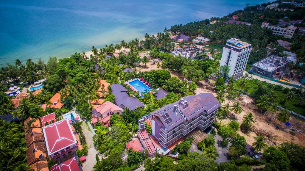 Tropicana Resort Phu Quoc ( nguồn ảnh : sưu tầm ) 