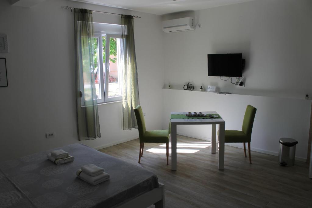 Apartments Grgurević - 17