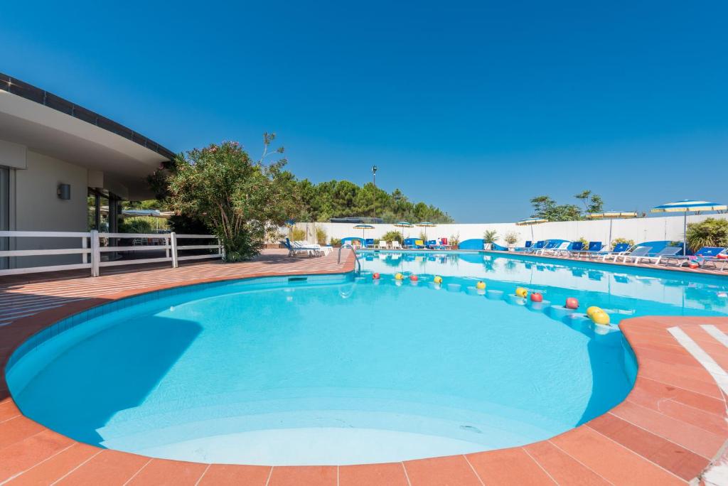 Bazén v ubytování Hotel Bellevue Beach - sul mare nebo v jeho okolí