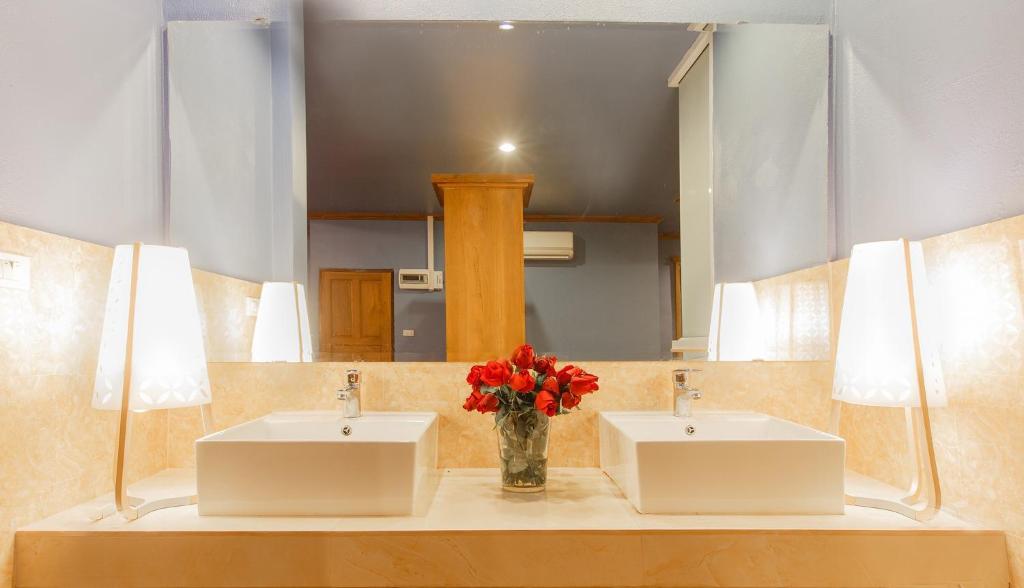 S48 Hotel - Resim 45