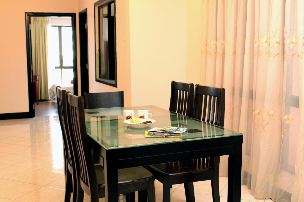 Marina Court Resort Kota Kinabalu-STAY AND GET CASH REBATE - Three-Bedroom Apartment