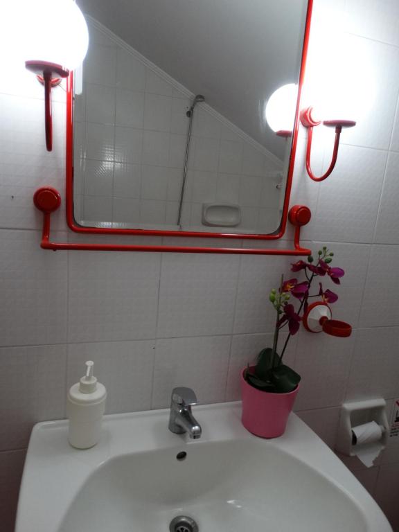 A bathroom at Christakos Apartments