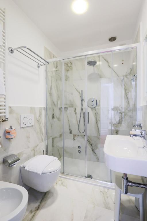 Koupelna v ubytování Grand Hotel Cesenatico