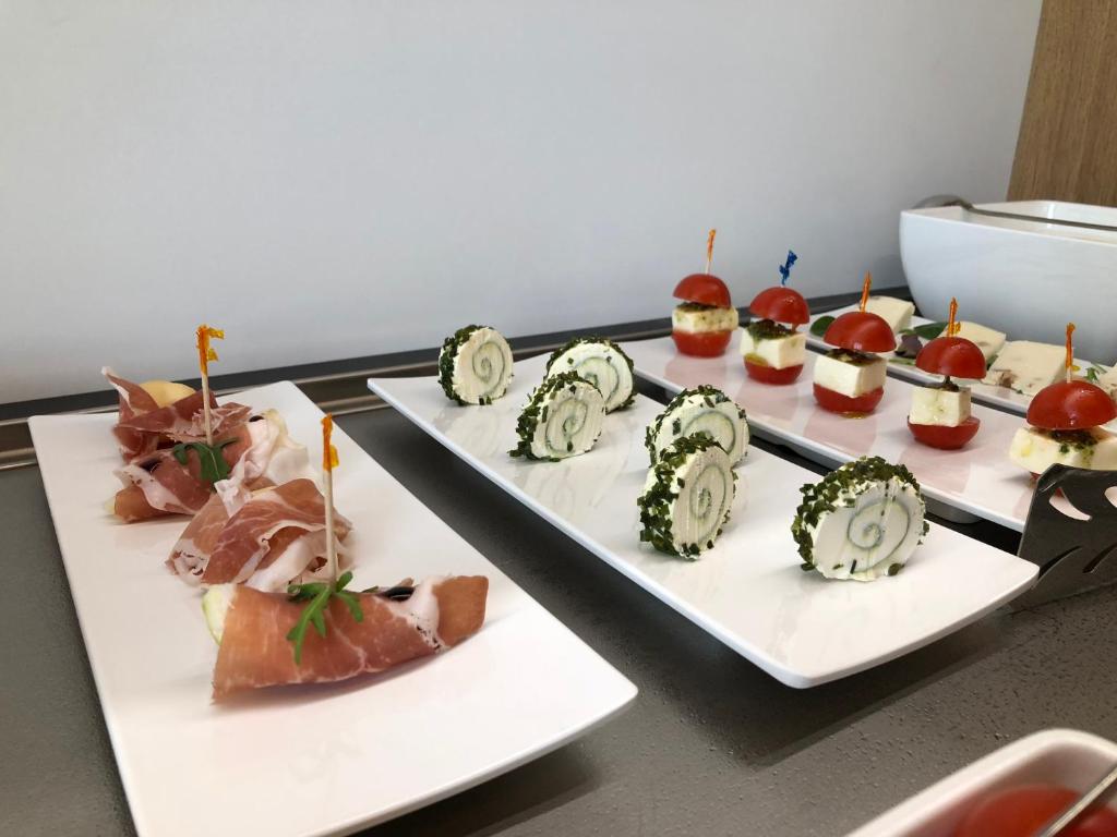 Eten bij of ergens in de buurt van het hotel

