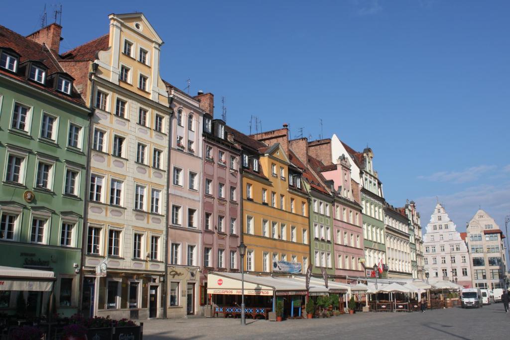 Budova, v ktorej sa apartmán nachádza