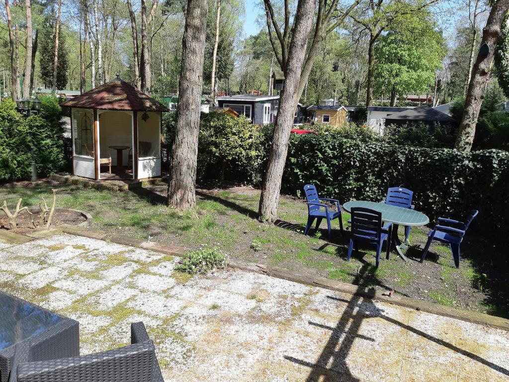 Zahrada ubytování Chalet Hoenderloo Den