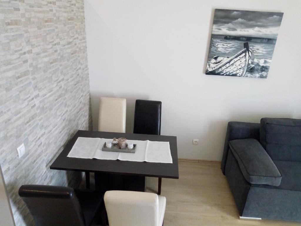 Posedenie v ubytovaní Sea View Apartment Gin Brela