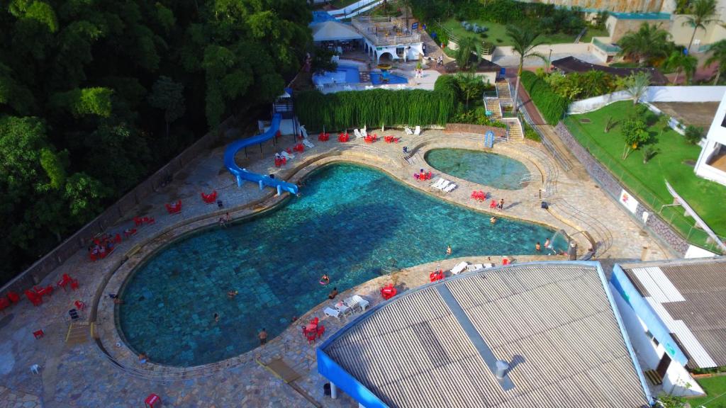 A piscina localizada em Hotel CTC ou nos arredores