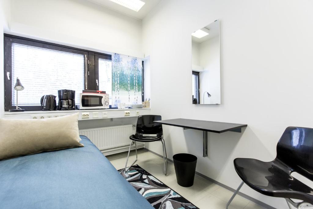 Forenom Hostel Vantaa Airport - Habitación Individual Con Baño Compartido