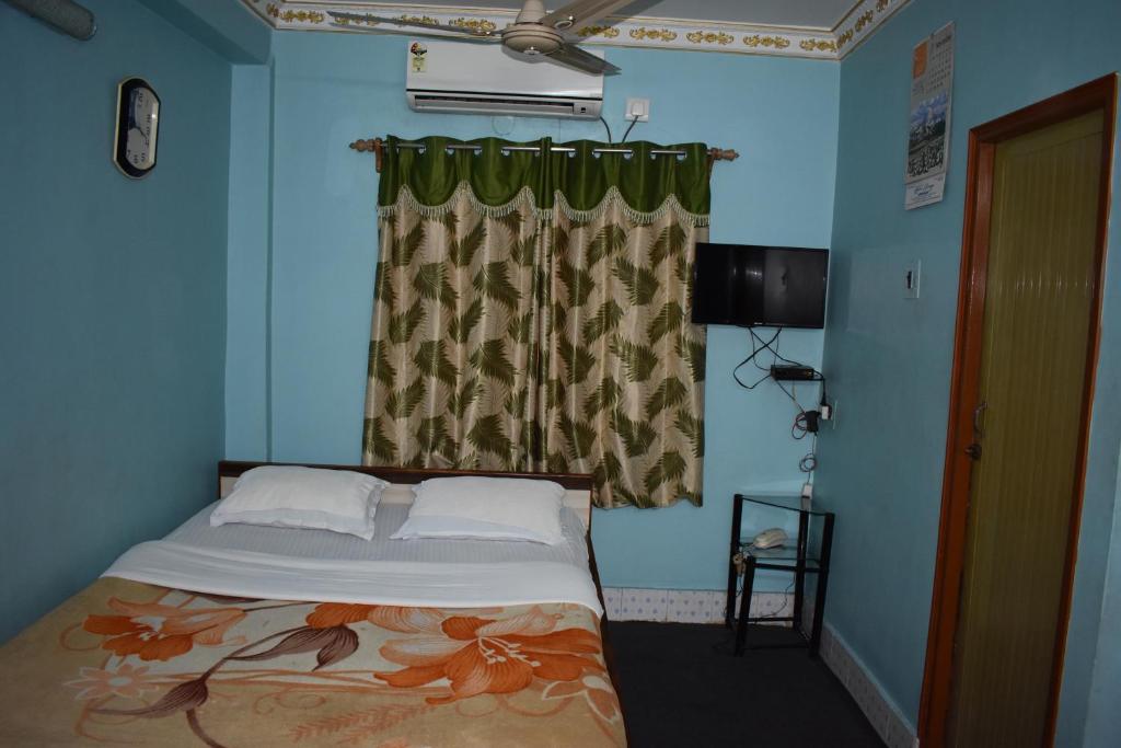 Postel nebo postele na pokoji v ubytování Hotel Airways