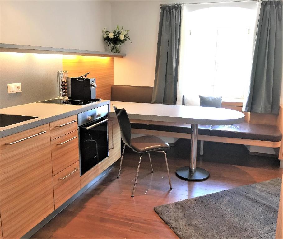 Kuchyňa alebo kuchynka v ubytovaní Apartments Mauritiushof Weingut FJ Gritsch