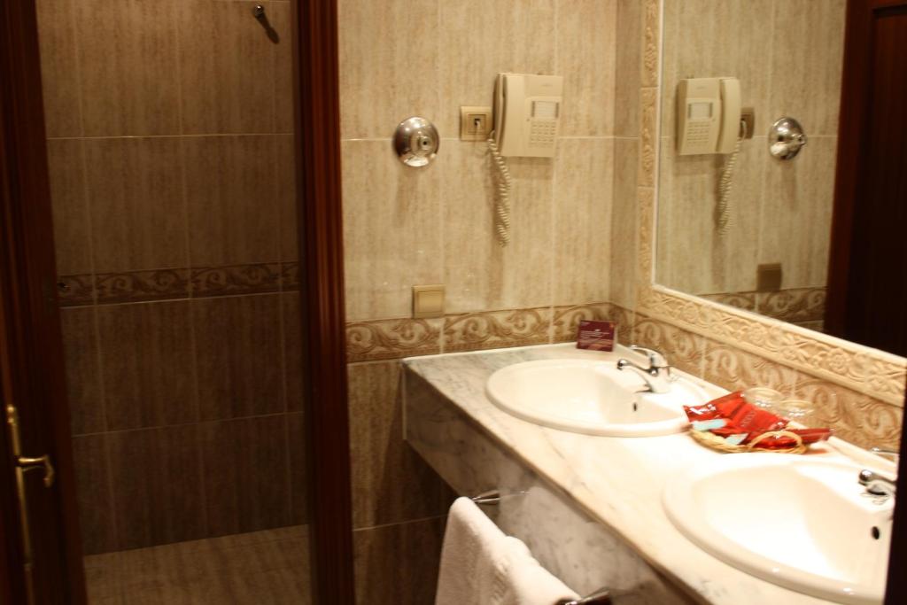 Kúpeľňa v ubytovaní Hotel Acosta Vetonia
