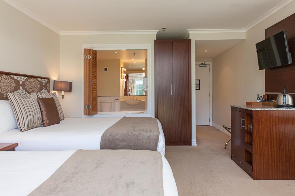 VR Rotorua Lake Resort - Twin Room With Garden View
