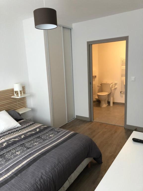 Hôtel du port - Double Room - Acceso A Discapacidad